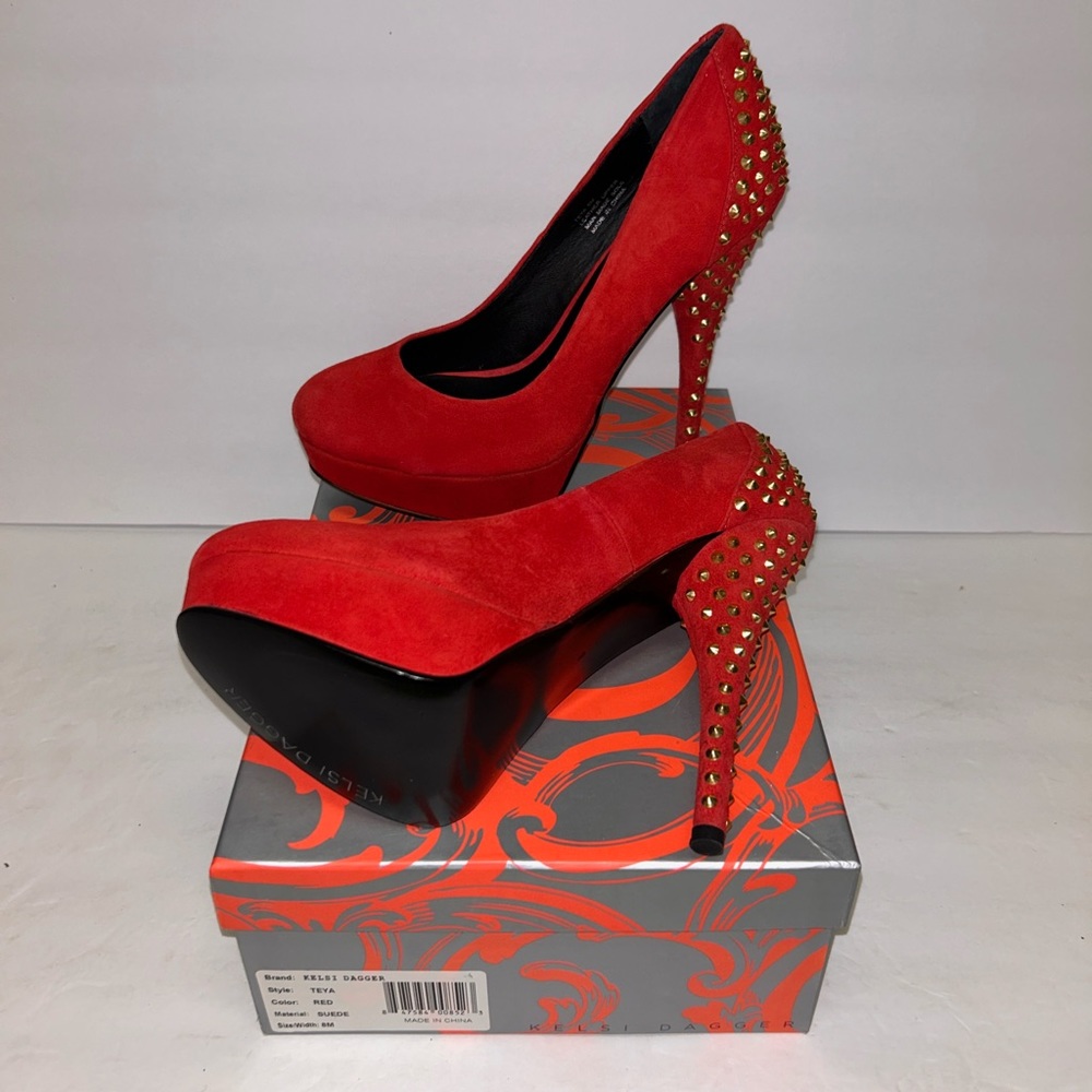 Kelsi Dagger Heels